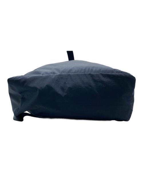 THE NORTHFACE PURPLELABEL（ザ・ノースフェイス パープルレーベル）THE NORTHFACE PURPLELABEL (ザ・ノースフェイス パープルレーベル) Mountain Wind Day Pack ネイビーの古着・服飾アイテム