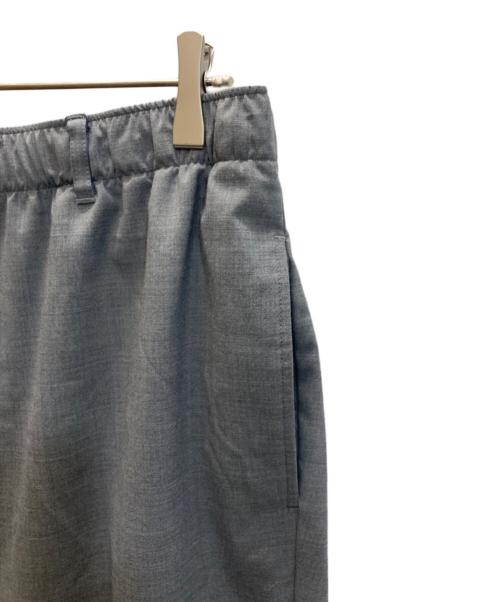 N.HOOLYWOOD（エヌ ハリウッド）N.HOOLYWOOD (エヌ ハリウッド) TAPERED EASY PANTS グレー サイズ:SIZE Mの古着・服飾アイテム