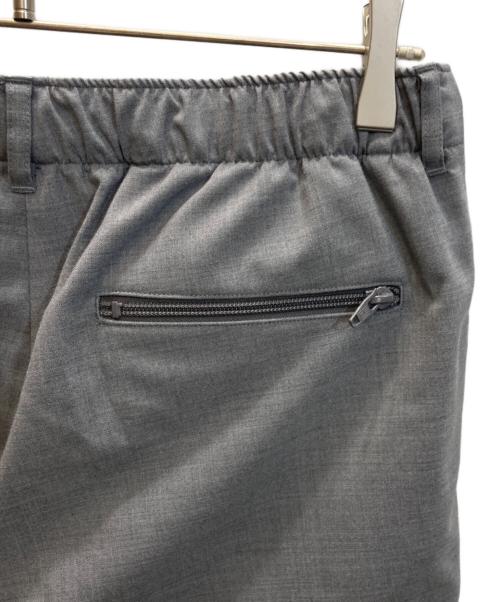 N.HOOLYWOOD（エヌ ハリウッド）N.HOOLYWOOD (エヌ ハリウッド) TAPERED EASY PANTS グレー サイズ:SIZE Mの古着・服飾アイテム