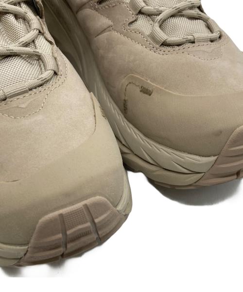 HOKA（ホカ）HOKA (ホカ) KAHA 2 LOW GTX ローカットスニーカー ベージュ サイズ:SIZE 27cmの古着・服飾アイテム