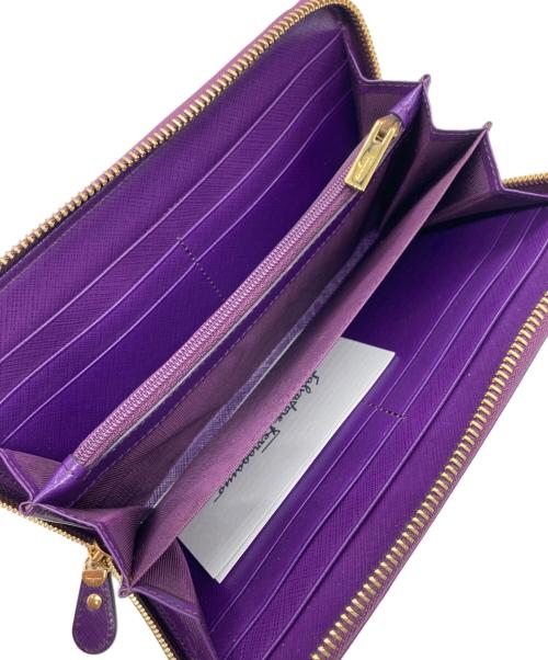 Salvatore Ferragamo（サルヴァトーレ フェラガモ）Salvatore Ferragamo (サルヴァトーレ フェラガモ) ガンチーニ ラウンドファスナー長財布 パープルの古着・服飾アイテム