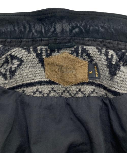 WOOLRICH（ウールリッチ）WOOLRICH (ウールリッチ) 襟レザーネイティブ柄ジャケット グレー サイズ:SIZE Mの古着・服飾アイテム