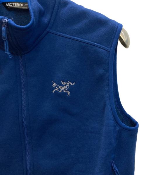 ARC'TERYX（アークテリクス）ARC'TERYX (アークテリクス) KYANITE VEST ブルー サイズ:Sの古着・服飾アイテム
