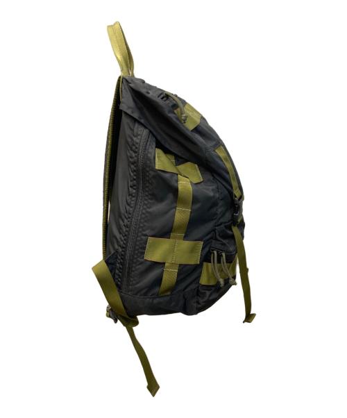 BRIEFING（ブリーフィング）BRIEFING (ブリーフィング) Cher Shore (シェルショア) NEO FLAP PACK リュック ブラック×カーキの古着・服飾アイテム