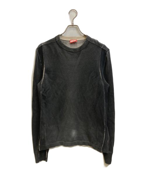 DIESEL（ディーゼル）DIESEL (ディーゼル) K-DENIM-ROUND コーティングクルーネックニット グレー サイズ:SIZE Mの古着・服飾アイテム