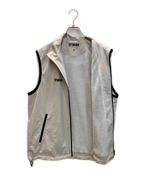 TFW49（ティーエフダブリューフォーティーナイン）TFW49 (ティーエフダブリューフォーティーナイン) OCTA VEST グレー サイズ:SIZE XLの古着・服飾アイテム