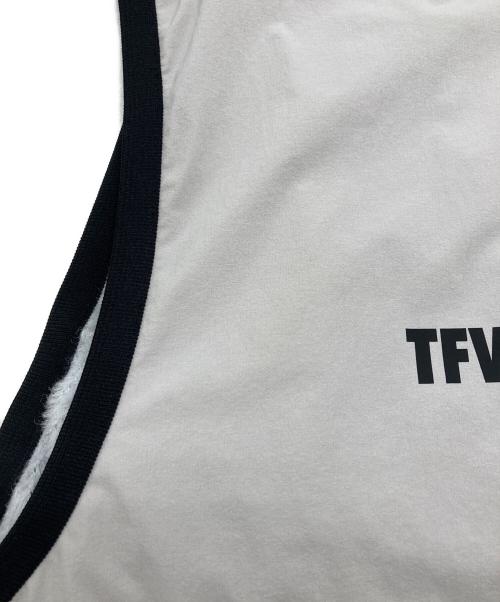 TFW49（ティーエフダブリューフォーティーナイン）TFW49 (ティーエフダブリューフォーティーナイン) OCTA VEST グレー サイズ:SIZE XLの古着・服飾アイテム