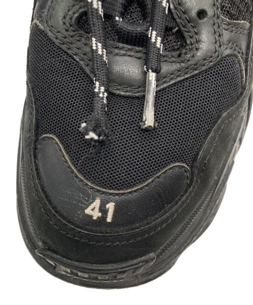 BALENCIAGA（バレンシアガ）BALENCIAGA (バレンシアガ) TRIPLE S SNEAKER ブラック サイズ:SIZE 41の古着・服飾アイテム