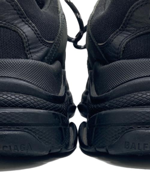 BALENCIAGA（バレンシアガ）BALENCIAGA (バレンシアガ) TRIPLE S SNEAKER ブラック サイズ:SIZE 41の古着・服飾アイテム