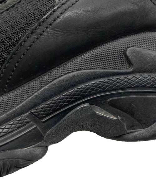 BALENCIAGA（バレンシアガ）BALENCIAGA (バレンシアガ) TRIPLE S SNEAKER ブラック サイズ:SIZE 41の古着・服飾アイテム