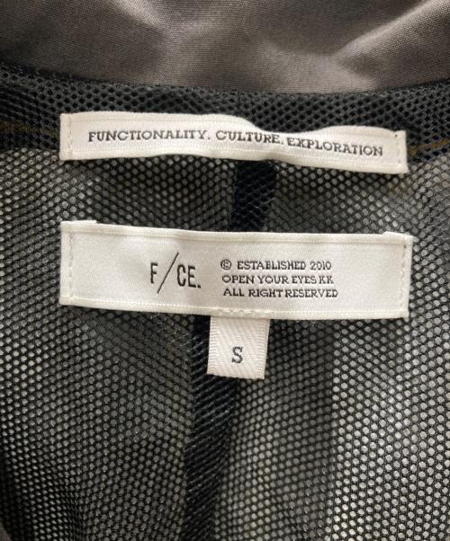F/CE.（エフシーイー）F/CE. (エフシーイー) 60/40 CLOTH HUNTING COAT グレー サイズ:Sの古着・服飾アイテム