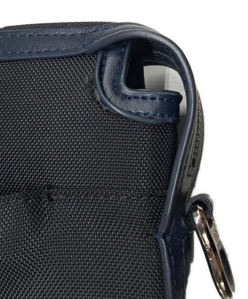 TUMI（トゥミ）TUMI (トゥミ) JARVIS 2way バッグ ブラック×ネイビー サイズ:下記参照の古着・服飾アイテム