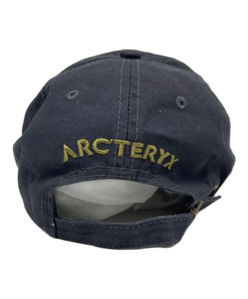 ARC'TERYX（アークテリクス）ARC'TERYX (アークテリクス) 90s デカロゴ キャップ グレー×イエロー サイズ:フリーサイズの古着・服飾アイテム