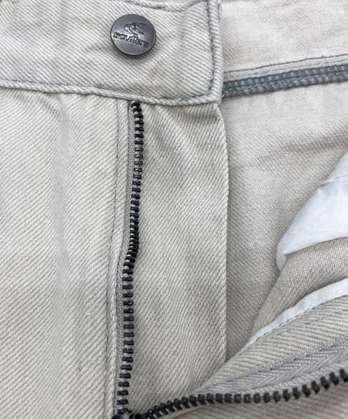 scuffers（スカッファー）SCUFFERS (スカッファー) バギーデニムパンツ ホワイト サイズ:38の古着・服飾アイテム
