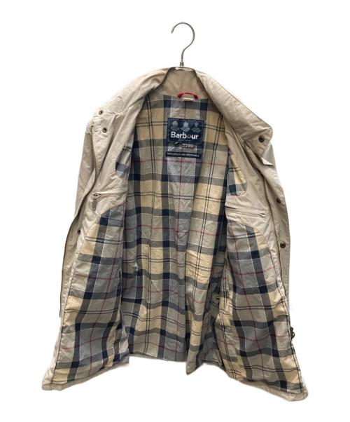 Barbour（バブアー）Barbour (バブアー) ナイロンジャケット ベージュ サイズ:Mの古着・服飾アイテム