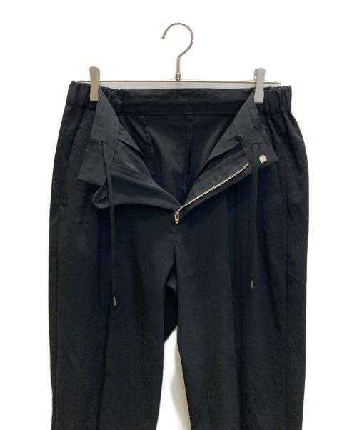 THE TOKYO（ザトーキョー）THE TOKYO (ザトーキョー) Pintucrease Wide Tapered Pants ブラック サイズ:SIZE 48の古着・服飾アイテム