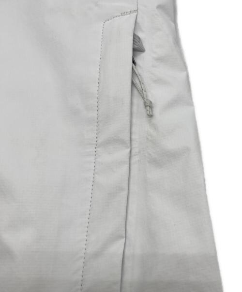 Patagonia（パタゴニア）Patagonia (パタゴニア) ウィメンズ・トレントシェル3L・ジャケット ホワイト サイズ:XSの古着・服飾アイテム