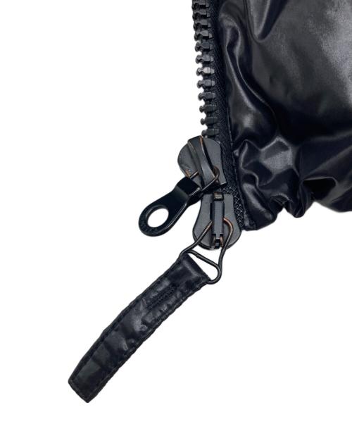 DUVETICA（デュベティカ）DUVETICA (デュベティカ) ARISTEO フーデットダウンベスト ブラック サイズ:46の古着・服飾アイテム