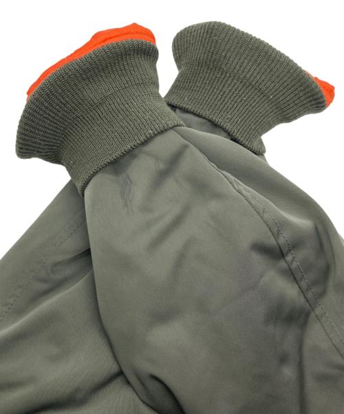 AVIREX（アヴィレックス）AVIREX (アヴィレックス) ステンシルジャケット HAT IN THE RING 中綿ジャケット グリーン サイズ: Lの古着・服飾アイテム