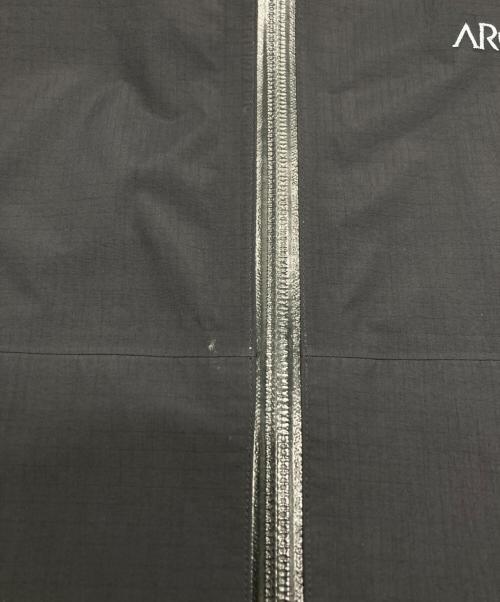 ARC'TERYX（アークテリクス）ARC'TERYX (アークテリクス) ZETA SL JACKET ブラック サイズ:SIZE Lの古着・服飾アイテム