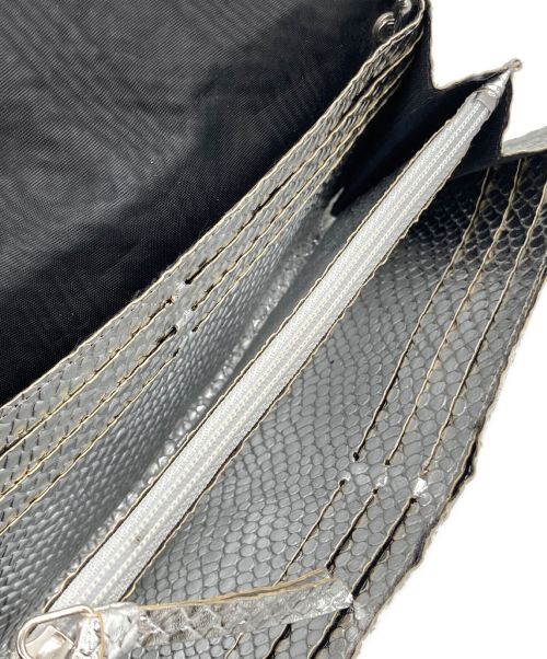 MM6 Maison Margiela（エムエムシックスメゾンマルジェラ）MM6 Maison Margiela (エムエムシックス メゾンマルジェラ) パイソン柄長財布 グレーの古着・服飾アイテム