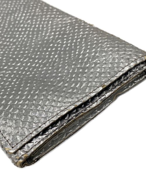 MM6 Maison Margiela（エムエムシックスメゾンマルジェラ）MM6 Maison Margiela (エムエムシックス メゾンマルジェラ) パイソン柄長財布 グレーの古着・服飾アイテム