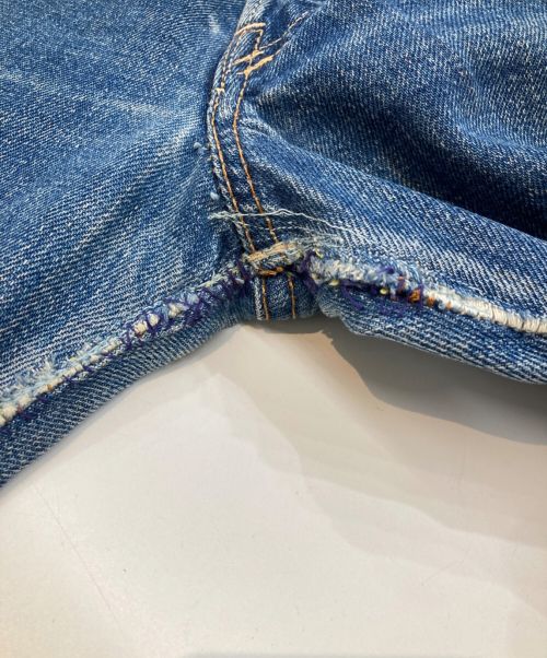 LEVI'S（リーバイス）LEVI'S (リーバイス) 【古着】デニムパンツ インディゴ サイズ:印字カスレのため不明の古着・服飾アイテム