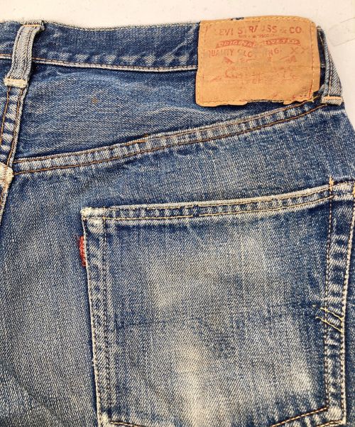 LEVI'S（リーバイス）LEVI'S (リーバイス) 【古着】デニムパンツ インディゴ サイズ:印字カスレのため不明の古着・服飾アイテム