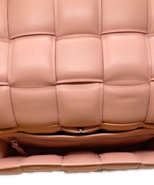 BOTTEGA VENETA（ボッテガベネタ）BOTTEGA VENETA (ボッテガベネタ) PADDED CASSETTE / パデットカセット PEACHYの古着・服飾アイテム