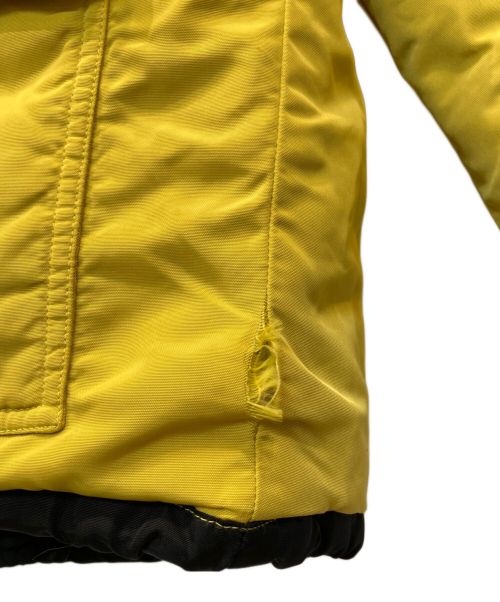 ck Calvin Klein（シーケーカルバンクライン）ck Calvin Klein (シーケーカルバンクライン) ロゴパッチダウンジャケット　CJ 86064 イエロー サイズ:Mの古着・服飾アイテム