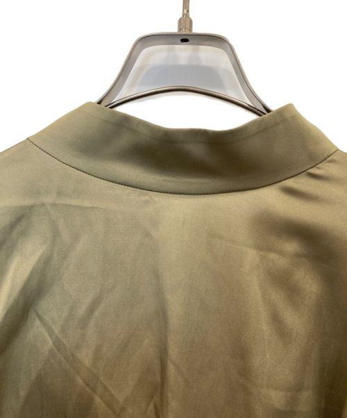 journal standard L'essage（ジャーナルスタンダード レサージュ）journal standard L'essage (ジャーナルスタンダード レサージュ) シアーサテンハイネックブラウス カーキ サイズ:表記なしの古着・服飾アイテム
