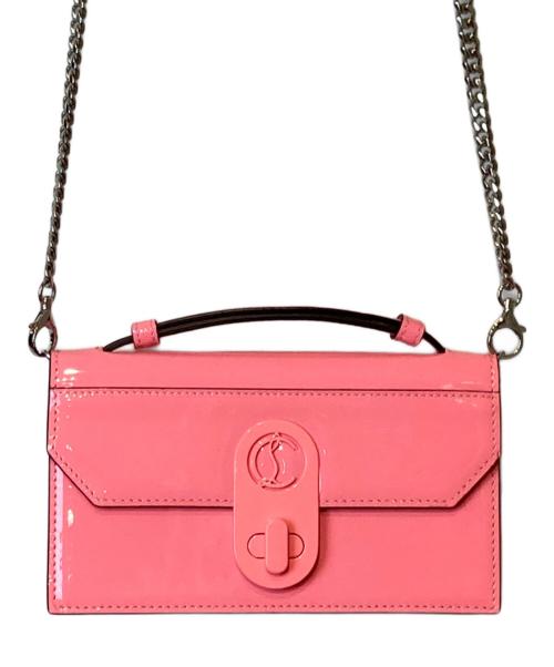 Christian Louboutin（クリスチャン・ルブタン）Christian Louboutin (クリスチャン・ルブタン) Elisa Baguette Bag Patent Small / エリサ バケットバッグ パテント スモール ピンクの古着・服飾アイテム