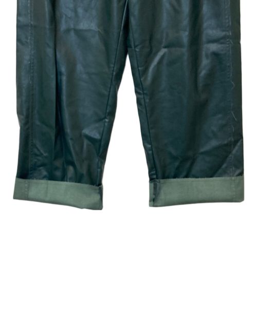 MM6 Maison Margiela（エムエムシックスメゾンマルジェラ）MM6 Maison Margiela (エムエムシックス メゾンマルジェラ) フェイクレザー トラウザーズ グリーン サイズ:38 未使用品の古着・服飾アイテム