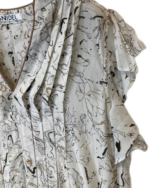 Snidel（スナイデル）Snidel (スナイデル) マーブルフラワー柄ワンピース SWFO212029 アイボリーの古着・服飾アイテム