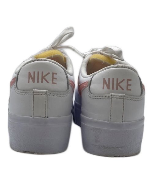 NIKE（ナイキ）NIKE (ナイキ) WMNS BLAZER LOW PLATFORM ホワイト サイズ:26cmの古着・服飾アイテム