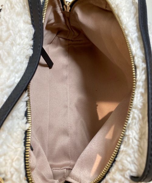 GIANNI CHIARINI（ジャンニ キアリーニ）GIANNI CHIARINI (ジャンニ キアリーニ) 2WAY ボアショルダーバッグ ホワイトの古着・服飾アイテム