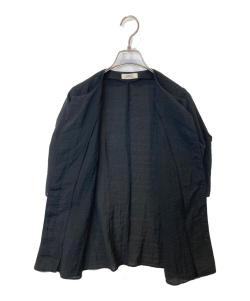 journal standard L'essage（ジャーナルスタンダード レサージュ）journal standard L'essage (ジャーナルスタンダード レサージュ) IPEKERタックハーフスリーブブラウス　24051370203020 ブラック サイズ:FREEの古着・服飾アイテム