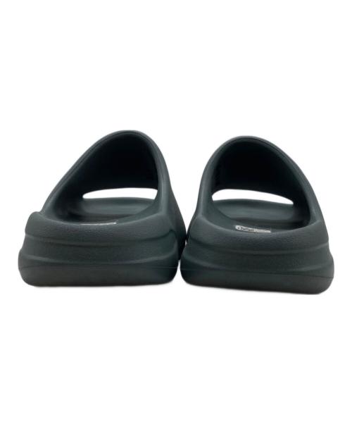 adidas（アディダス）adidas (アディダス) YEEZY SLIDE ID2349 サンダル グレー サイズ:26.5cmの古着・服飾アイテム