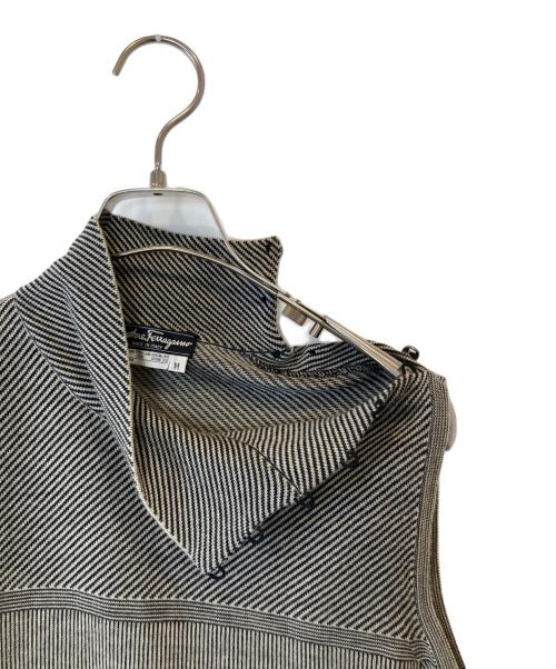 Salvatore Ferragamo（サルヴァトーレ フェラガモ）Salvatore Ferragamo (サルヴァトーレ フェラガモ) ノースリーブニット グレー サイズ:Mの古着・服飾アイテム