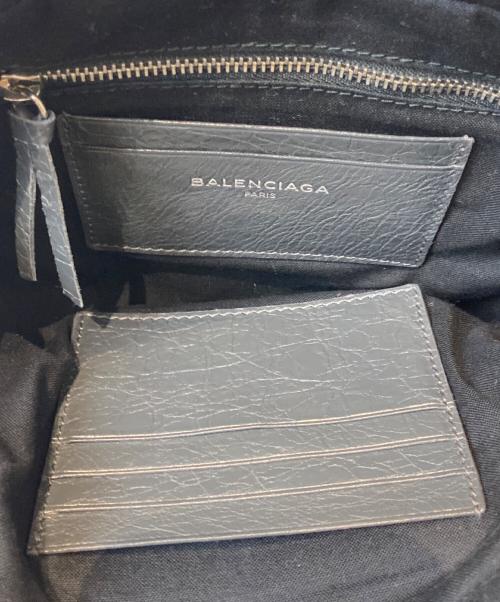 BALENCIAGA（バレンシアガ）BALENCIAGA (バレンシアガ) チェーンショルダーバッグ グレーの古着・服飾アイテム
