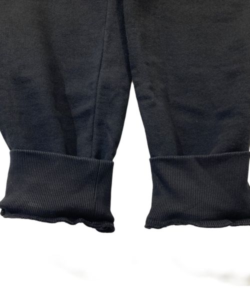 PRADA（プラダ）PRADA (プラダ) 三角パッチスウェットパンツ ブラック サイズ:XLの古着・服飾アイテム