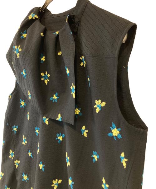 machatt（マチャット）machatt (マチャット) エンブロイダリーブラウス ブラック サイズ:表記がないため不明の古着・服飾アイテム