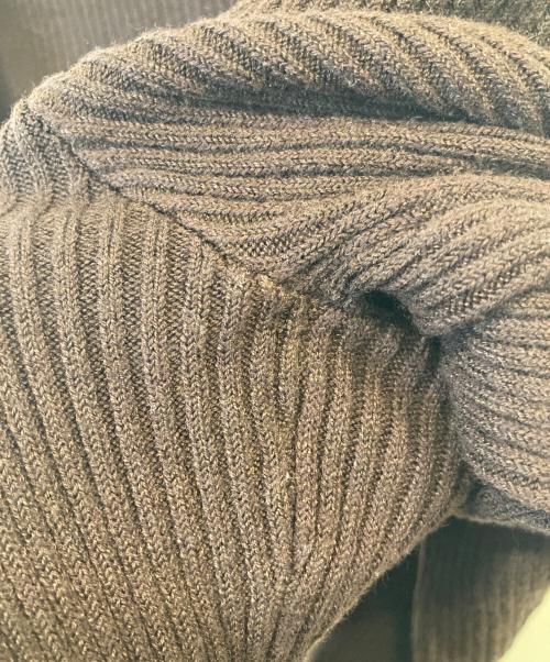 Priv. Spoons Club（プライベートスプーンズクラブ）Priv. Spoons Club (プライベートスプーンズクラブ) Naoko Tsuji (ナオコツジ) コラボニットガウン　P2232-04030 ダークブラウン サイズ:FREEの古着・服飾アイテム