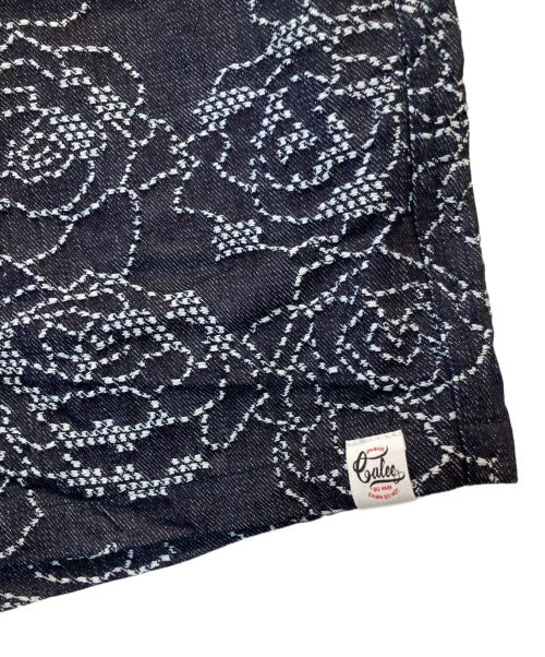 CALEE（キャリー）CALEE (キャリー) フラワー刺繍デニムショーツ インディゴ サイズ:Lの古着・服飾アイテム