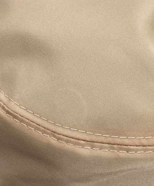 PRADA（プラダ）PRADA (プラダ) トライアングル ロゴバケットハット ベージュ サイズ:Sの古着・服飾アイテム