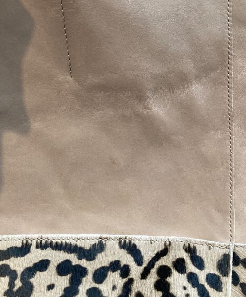 GIANNI CHIARINI（ジャンニ キアリーニ）GIANNI CHIARINI (ジャンニ キアリーニ) レザーレオパードトートバッグ ベージュの古着・服飾アイテム