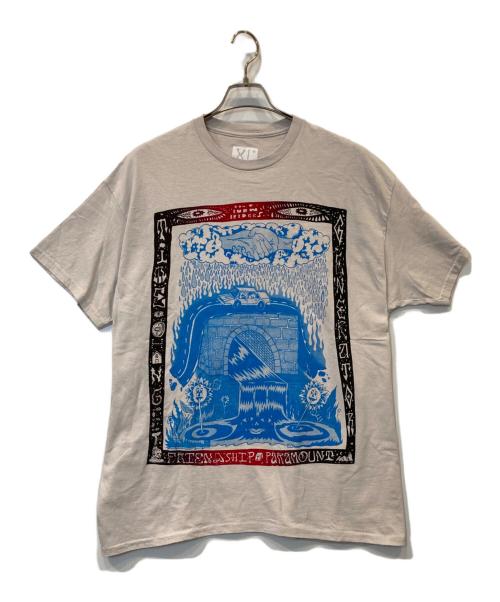 TIME CHANGE GENERATOR（タイムチェンジジェネレーター）TIME CHANGE GENERATOR (タイムチェンジジェネレーター) FRIENDSHIP IS PARAMOUNT グレー サイズ:XLの古着・服飾アイテム