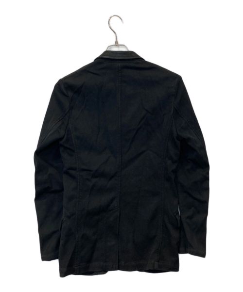 ISAMU KATAYAMA BACKLASH（イサムカタヤマ・バックラッシュ）ISAMU KATAYAMA BACKLASH (イサムカタヤマ・バックラッシュ) 襟レザー切替3Bジャケット ブラック サイズ:Mの古着・服飾アイテム