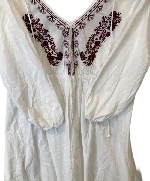 ne quittez pas（ヌキテパ）ne quittez pas (ヌキテパ) コットンボイル刺繍バックリボンワンピース　010481022 ホワイト サイズ:表記がない為不明の古着・服飾アイテム