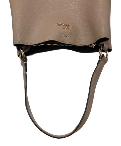 COACH（コーチ）COACH (コーチ) タウンバスケット ハンドバッグ　91122 ベージュの古着・服飾アイテム